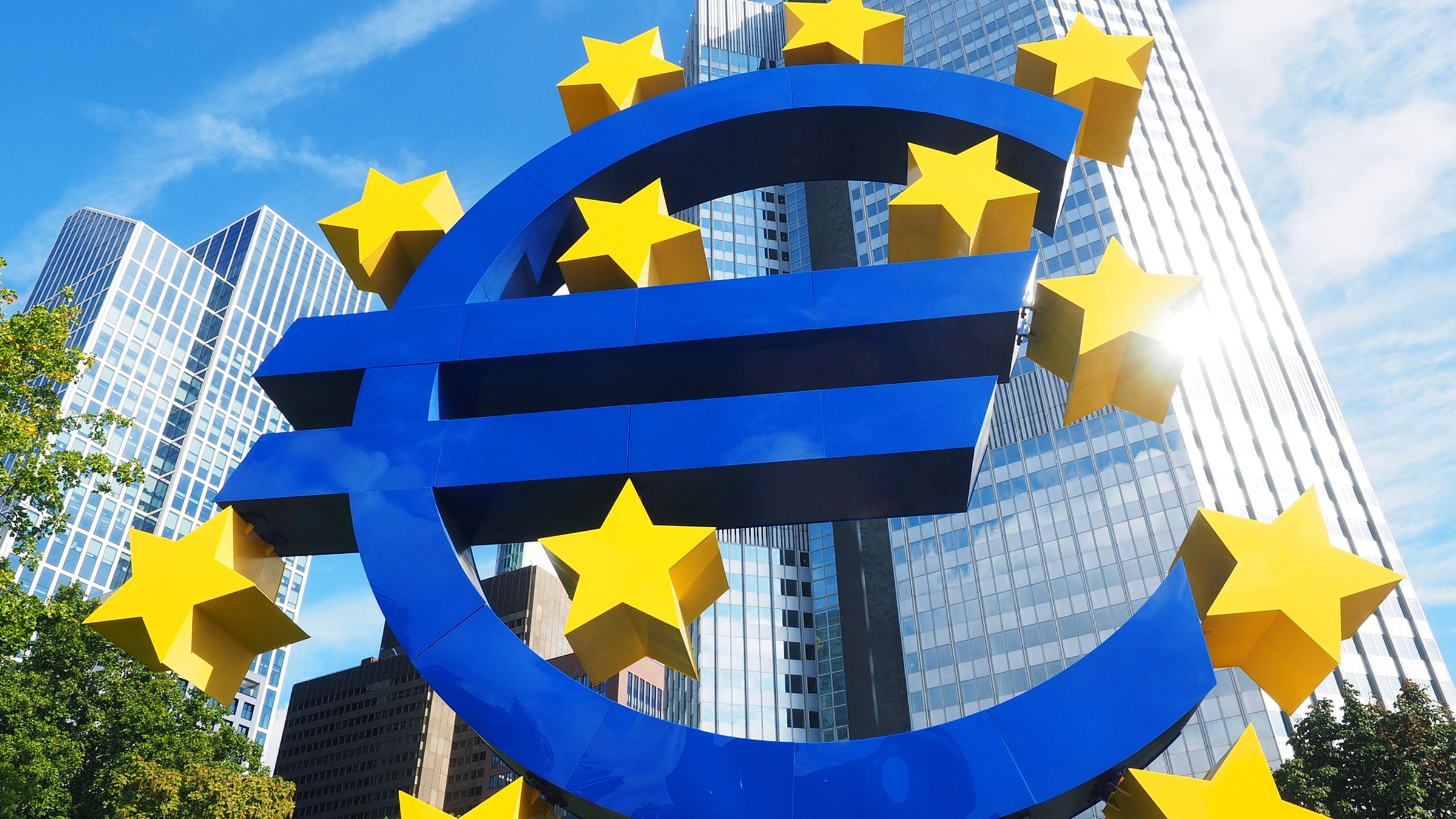 Eurozone: Consumers 1, Recession 0 – for now